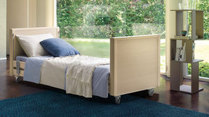 letto per cure domiciliari / elettrico / ad altezza regolabile / ultrabasso