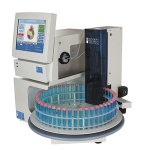 sistema di automazione di laboratorio di manipolazione di liquidi