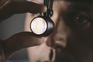 lampada frontale per sala operatoria / LED / con batteria ricaricabile