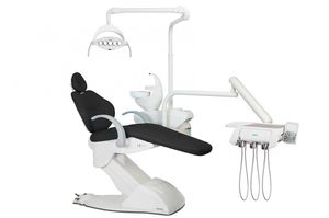 riunito odontoiatrico con illuminazione