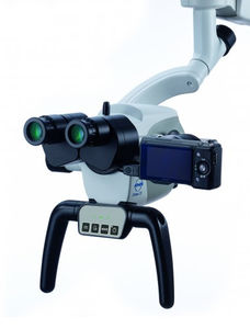 microscopio per chirurgia ORL / con rotelle