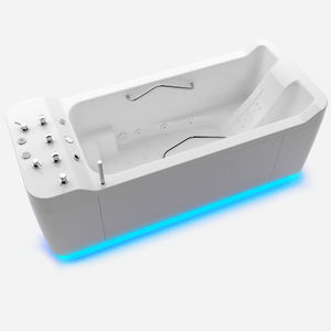 vasca per idromassaggio con lampade di cromoterapia
