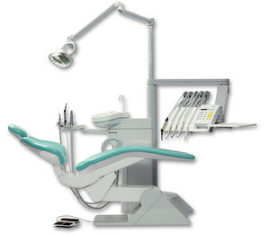 riunito odontoiatrico con illuminazione