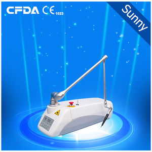 laser per dermatologia / per sala operatoria / per chirurgia veterinaria / al CO2