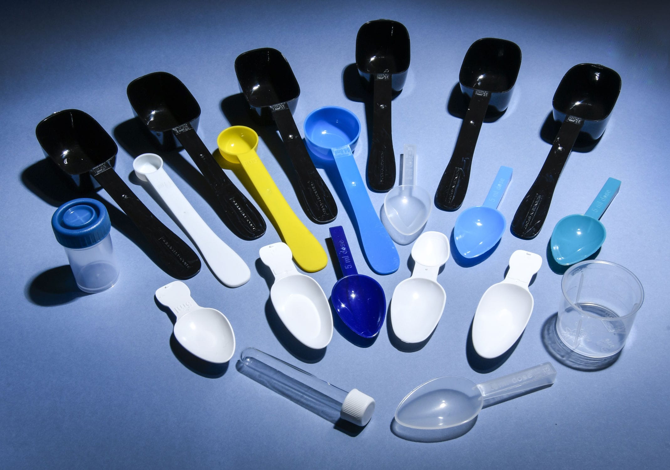 Cucchiaio da cucina 2X in plastica bianca punteggi... – Grandado