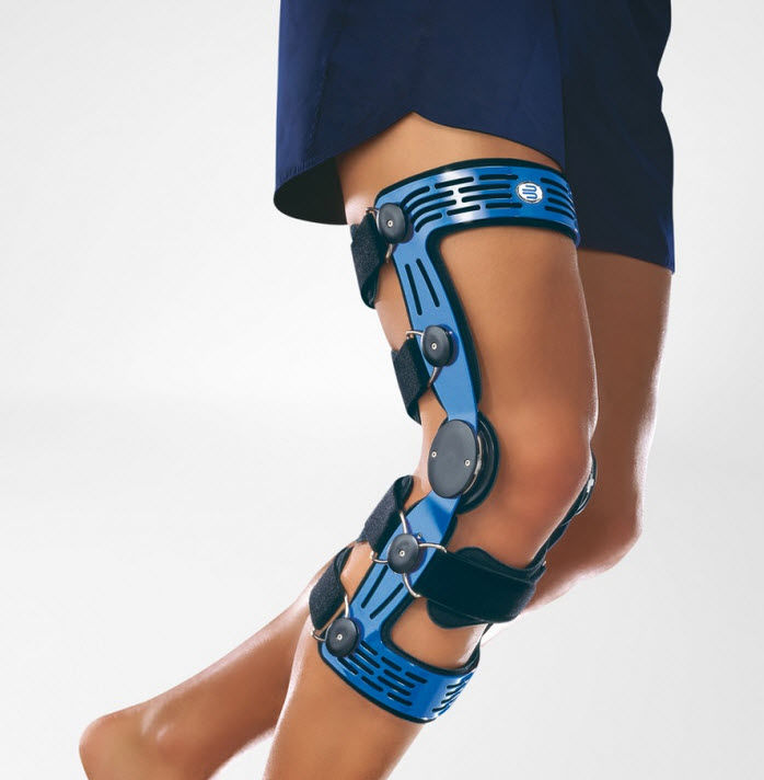 Tutore Per Ginocchio Bauerfeind GenuTrain S Destro Taglia 5 - Con Stecche Stabilizzanti, Colore Titanium - Foto 6