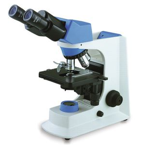 microscopio per laboratorio veterinario