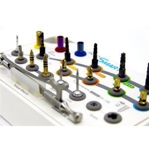 strumentario chirurgico per implantologia dentale 1
