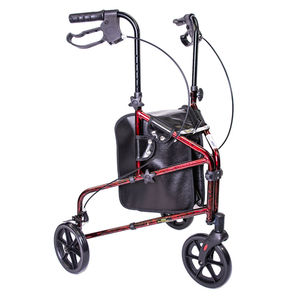 deambulatore rollator a 3 ruote