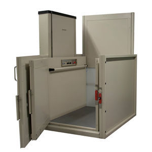 piattaforma elevatrice per sedia a rotelle 1
