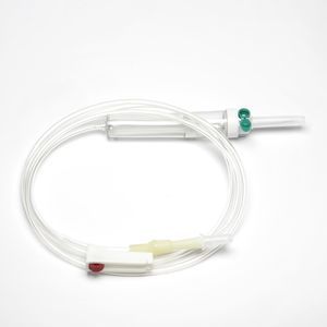 set per trasfusione di sangue