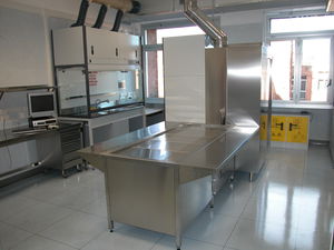 workstation da laboratorio per istopatologia 1