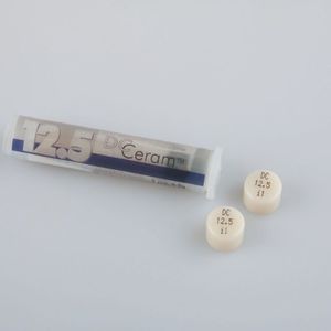 materiale odontoiatrico in ceramica 1