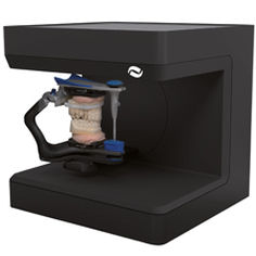 scanner per CAD/CAM per laboratorio odontotecnico