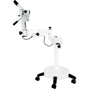 colposcopio binoculare 1