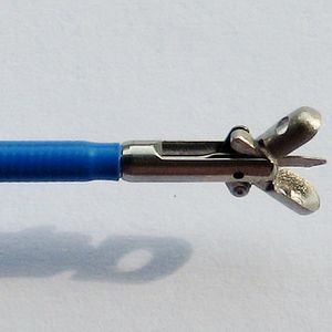 pinza per endoscopia 1