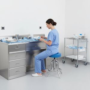 sgabello per struttura sanitaria