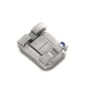 bracket ortodontici in metallo