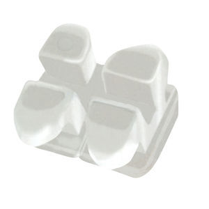 bracket ortodontici in ceramica 1