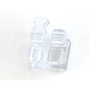 bracket ortodontici estetico