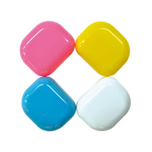 astuccio per dentiera