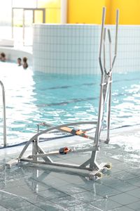 cyclette ellittica per piscina
