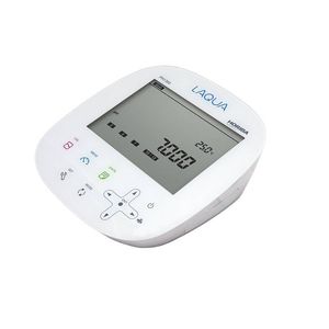 pH-metro per analisi di acque / da banco / con termometro / con ionometro