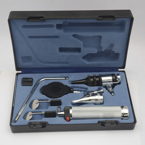 kit medico per diagnostica ORL