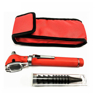 otoscopio con speculum