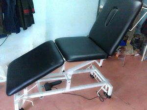 lettino da visita per fisioterapia