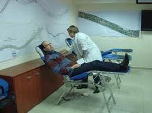 poltrona per prelievo di sangue manuale 1