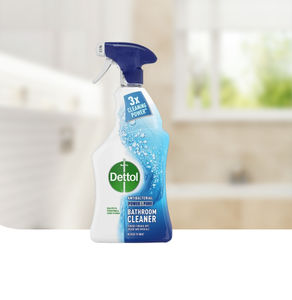 disinfettante per pavimenti e altre superfici 1