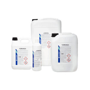 disinfettante per pavimenti e altre superfici