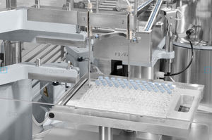 sistema di riempimento e di sigillatura per l'industria farmaceutica
