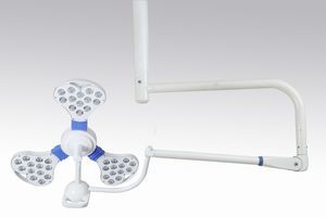 lampada scialitica a soffitto