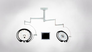 lampada scialitica a soffitto