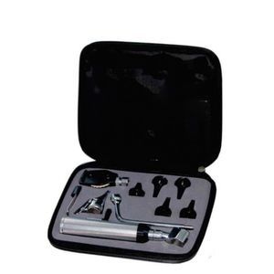 kit medico per diagnostica ORL 1