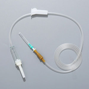 set di infusione intravenoso