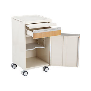 comodino con rotelle 1
