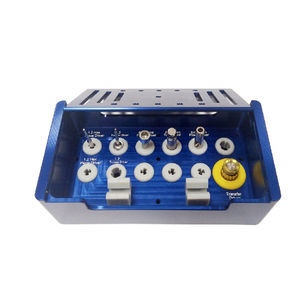 strumentario chirurgico per implantologia dentale 1