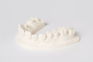materiale odontoiatrico in pietra