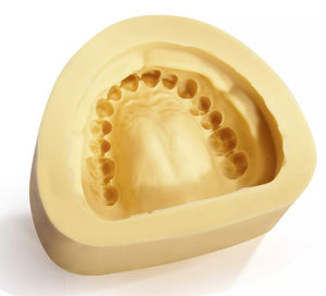 materiale odontoiatrico in silicone