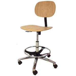 sgabello per struttura sanitaria 1