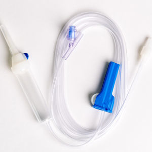 set di infusione intravenoso