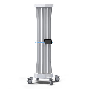 robot di disinfezione UV-C