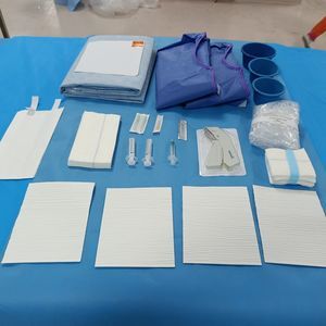 strumentario chirurgico per osteosintesi del rachide