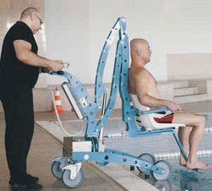 sollevatore per piscina elettrico 1