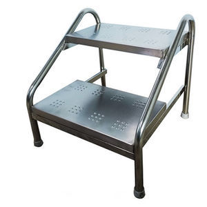 predellino 2 gradini 1
