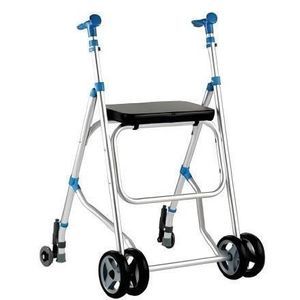 deambulatore rollator a 4 ruote 1