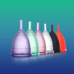 coppetta mestruale in silicone 1
